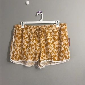 Mossimo Women's Feminine Soft Short